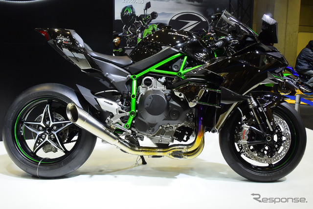 カワサキ ニンジャ H2R(東京モーターサイクルショー15)