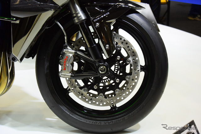 カワサキ ニンジャ H2R(東京モーターサイクルショー15)
