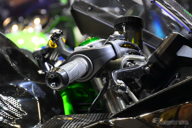 カワサキ ニンジャ H2R(東京モーターサイクルショー15)