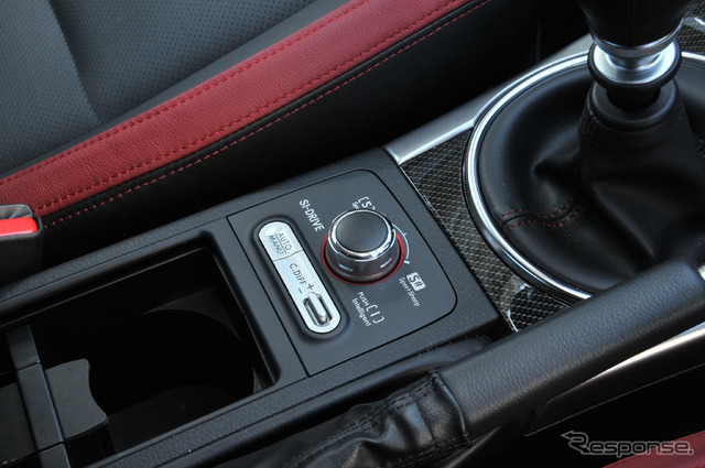 スバル WRX STI