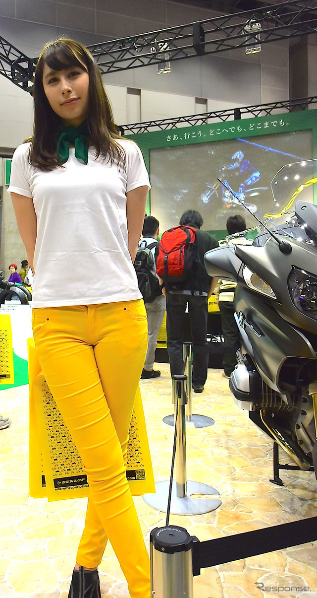 ダンロップ コンパニオン(東京モーターサイクルショー15)