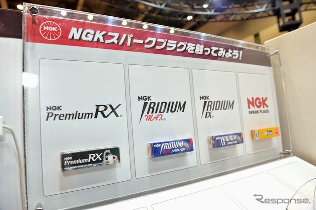 日本特殊陶業(NGK)ブース(東京モーターサイクルショー15)