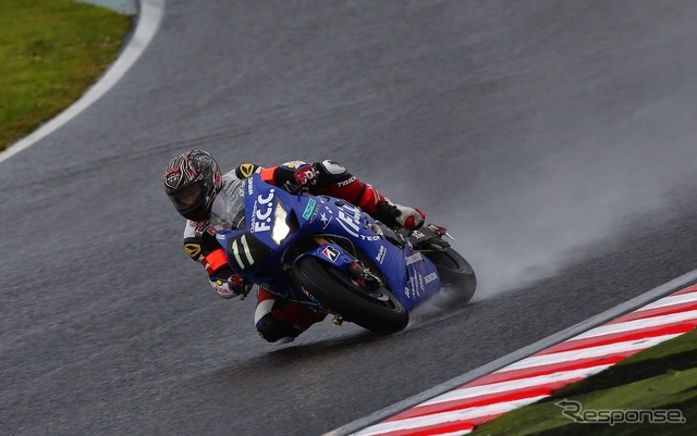 No.11 F.C.C. TSR Honda『Honda-CBR1000R』(鈴鹿8耐2014)