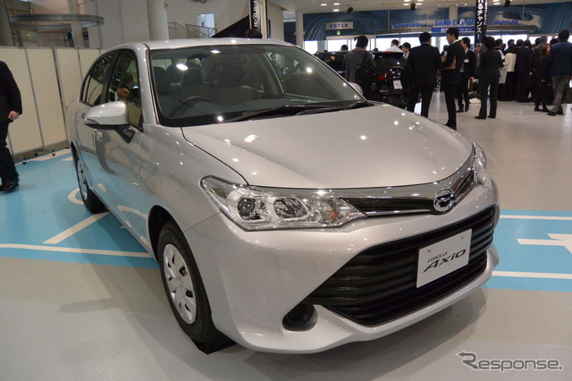トヨタ自動車 カローラ 改良新型 発表会