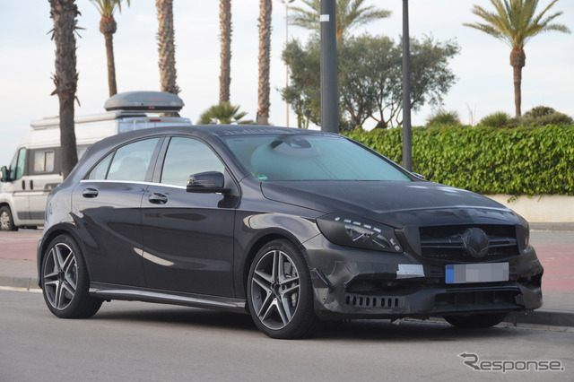 メルセデス A45AMG スクープ写真