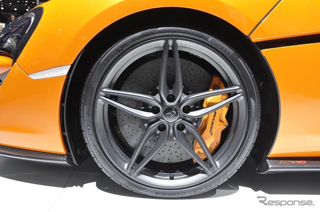 マクラーレン 570S(ニューヨークモーターショー15)