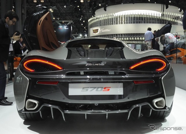 マクラーレン 570S(ニューヨークモーターショー15)