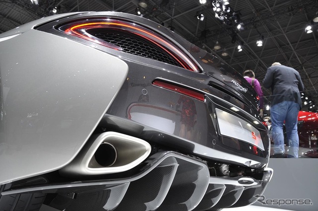 マクラーレン 570S(ニューヨークモーターショー15)