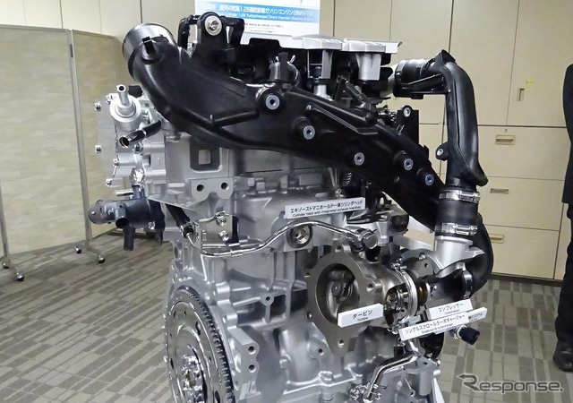 トヨタ 1.2リットル直噴ターボエンジン