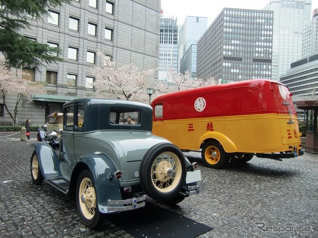 日産 80バン フォードタイプAとともに