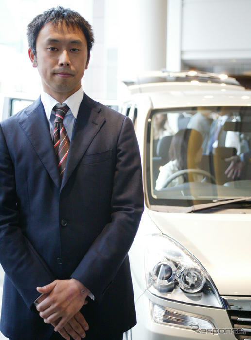 【スバル ステラ 発表】お父さんのミニバンに負けない存在感
