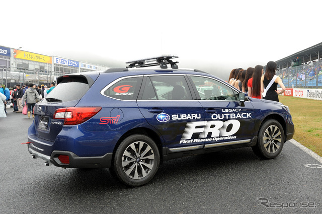 今シーズンのFROとして活躍するスバルアウトバック