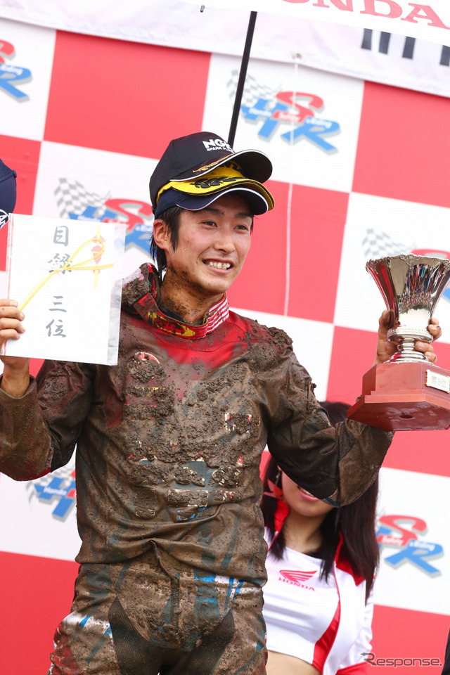 IA1 小方誠選手も3位表彰台