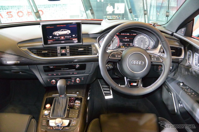 アウディ 新型 S7 スポーツバック