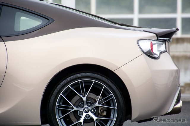 トヨタ 86 スタイルCb