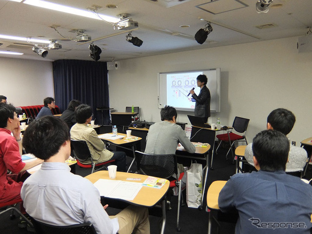 レーシングドライバーから学ぶドライビング講座