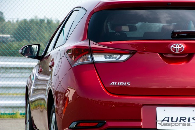 トヨタ オーリス 改良新型 グレード150X