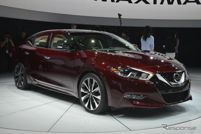 新型 日産 マキシマ (ニューヨークモーターショー15)