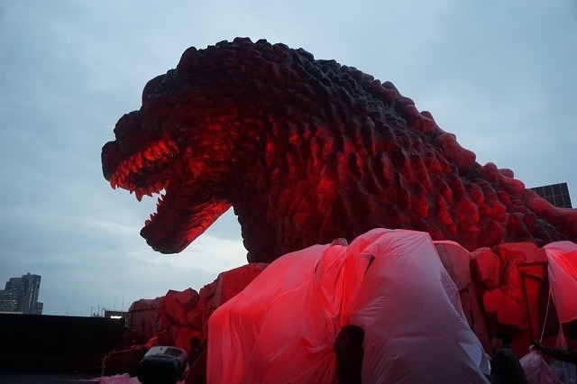 「ゴジラ」 TM&(C)TOHO CO.,LTD.