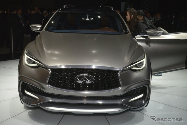 インフィニティQX30コンセプト(ニューヨークモーターショー15)