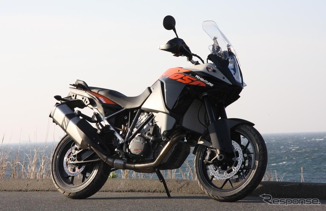 KTM 1050アドベンチャー