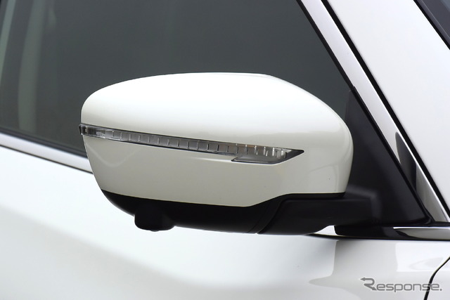 日産 エクストレイル ハイブリッド