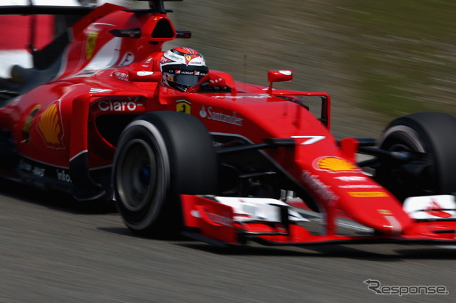 ハミルトンから0.4秒遅れで2番手につけたキミ・ライコネン