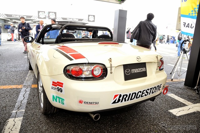 マツダはプロジェクトトレーニング用の車両として『ロードスター』(NC型)を提供