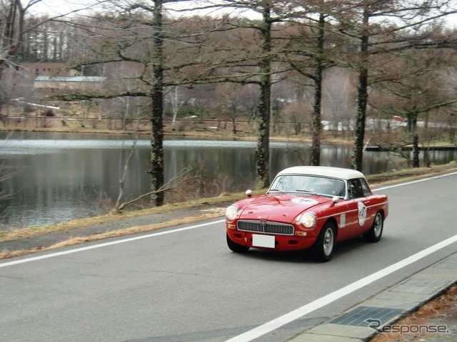 MG B