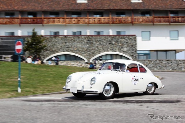 PORSCHE 356