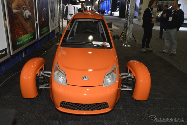 米エリオモーターズの3輪車、エリオ（ニューヨークモーターショー15）