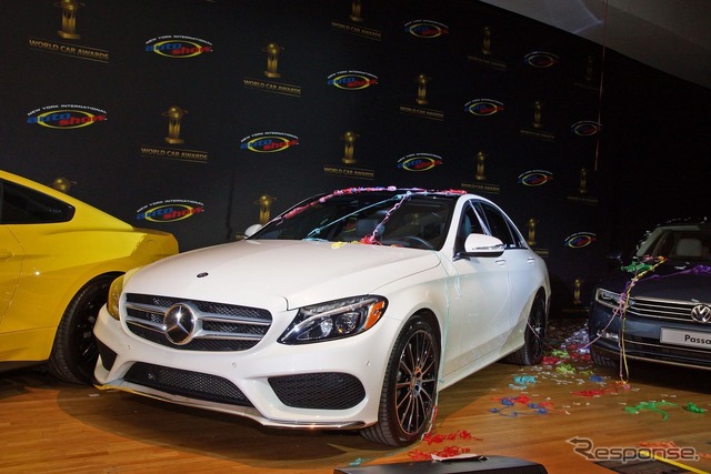 2015ワールドカーオブザイヤーを受賞した新型 メルセデス Cクラス（ニューヨークモーターショー15）