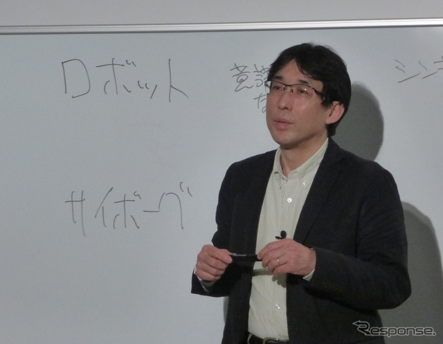 東京大学大学院 情報学環長、教授 佐倉統氏