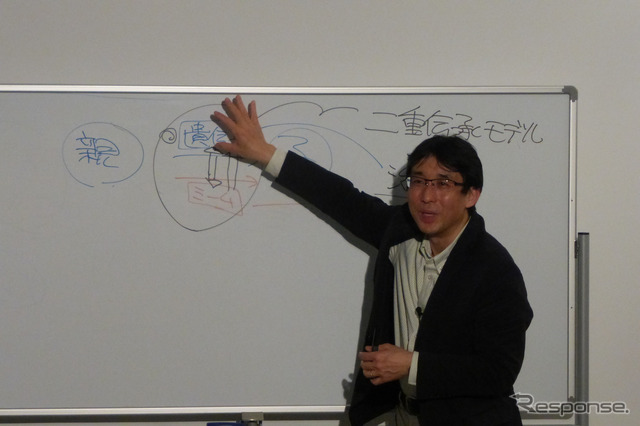 東京大学大学院 情報学環長、教授 佐倉統氏