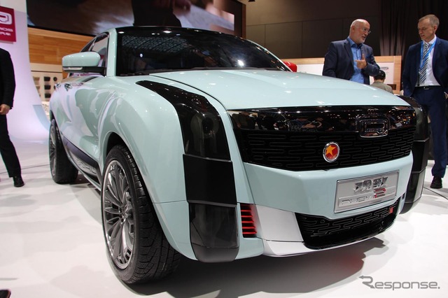 クオロス 2 SUV PHEV(上海モーターショー15)