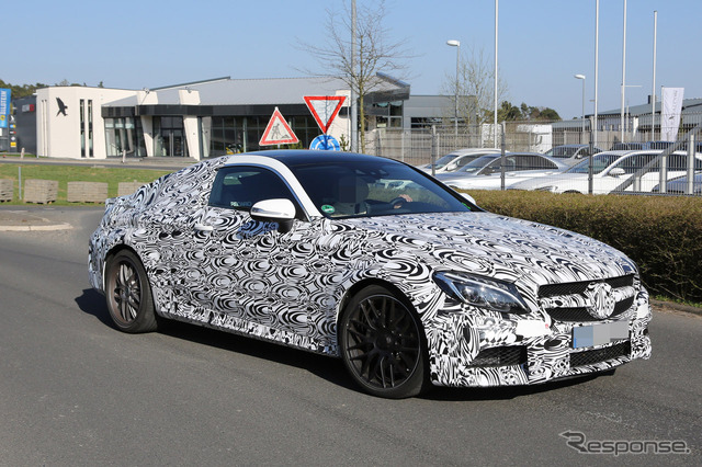 メルセデスベンツ C63AMG クーペ スクープ写真