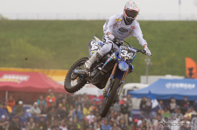 IA2クラス第1ヒートで優勝した#34 岡野聖&YZ250F。