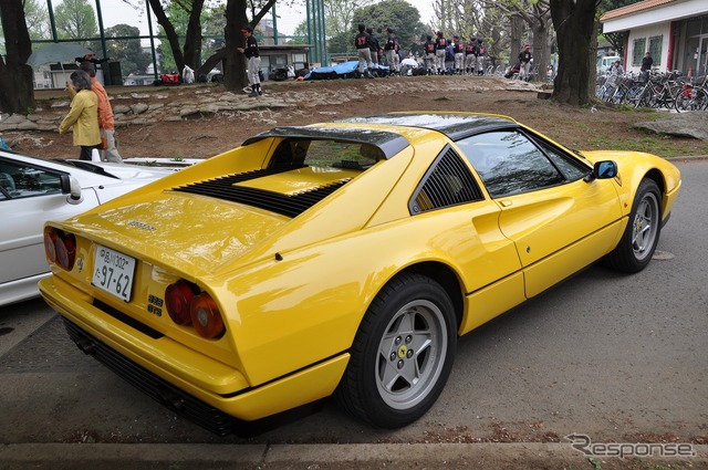 フェラーリ 328GTS
