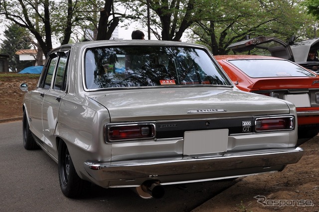 日産 スカイライン 2000GT