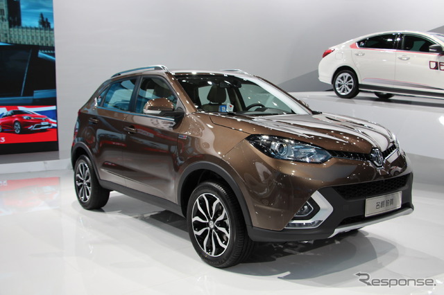 MG GS（上海モーターショー15）