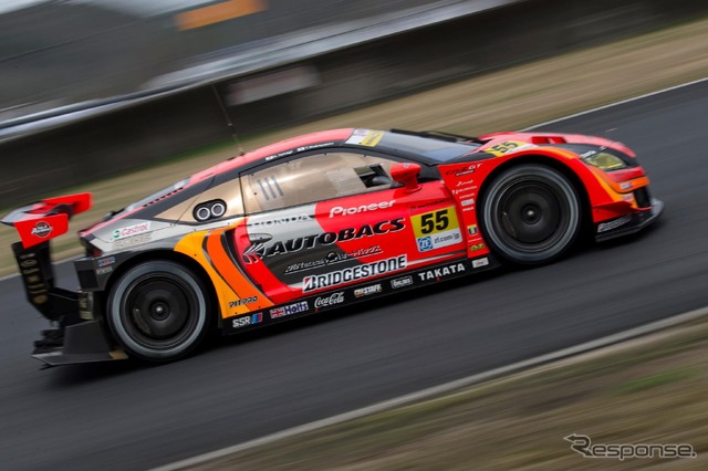 SUPER GT 開幕戦 300クラスの様子