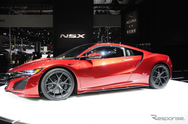 新型 アキュラ （ホンダ） NSX（上海モーターショー15）