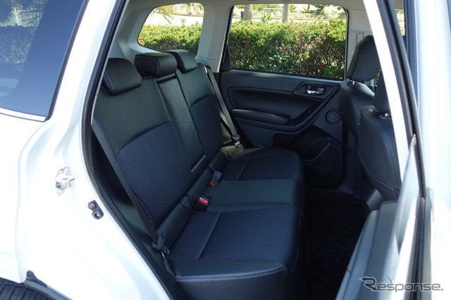 スバル フォレスター S-Limited