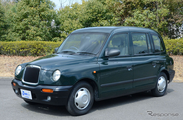 同乗試乗車(LTI TX1:ロンドンタクシー)