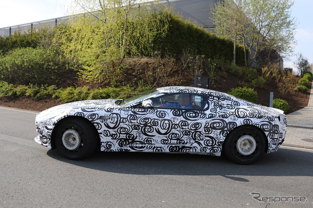 アストンマーティン DB11 スクープ写真