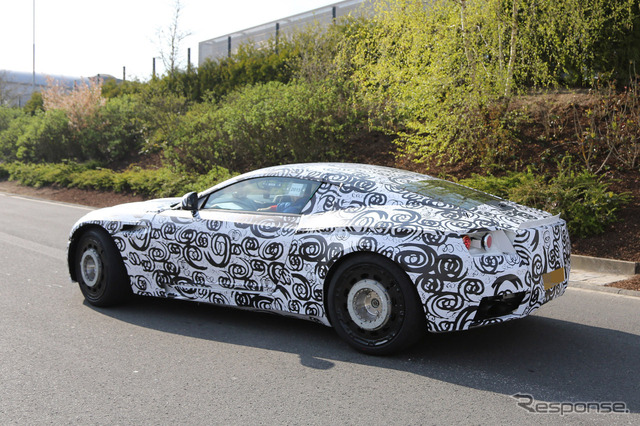 アストンマーティン DB11 スクープ写真