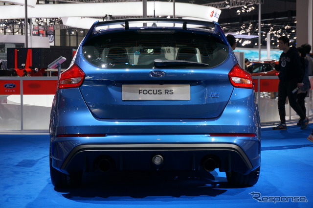 フォード フォーカス RS 新型(上海モーターショー15)
