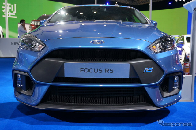 フォード フォーカス RS 新型(上海モーターショー15)