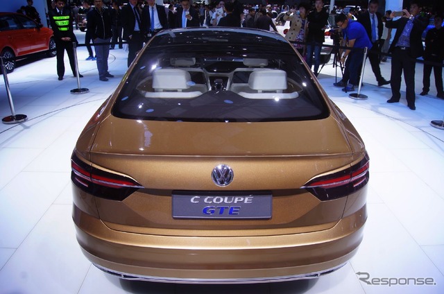 VW Cクーペ GTE(上海モーターショー15)