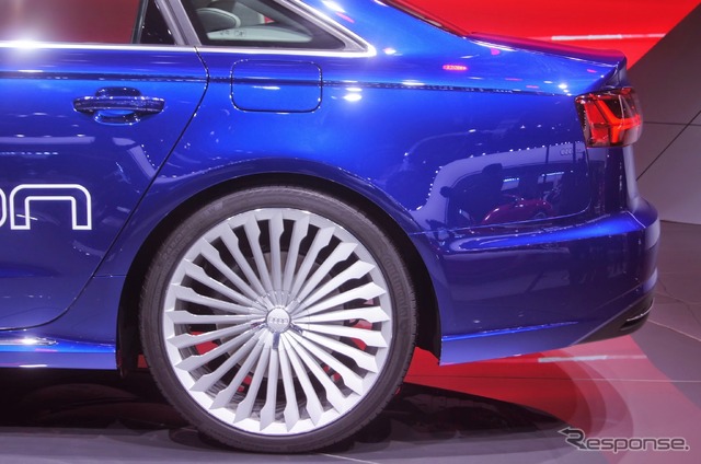 アウディ A6L e-トロン(上海モーターショー15)